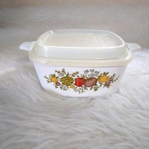 CORNINGWARE Spice Of Life 2 3/4 Cup Petite Casserole W/ Refrigerator Lid P-43-B
